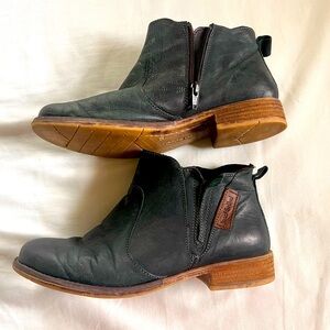 Joseph Siebel Women’s dark teal and brown Leather Ankle Boots